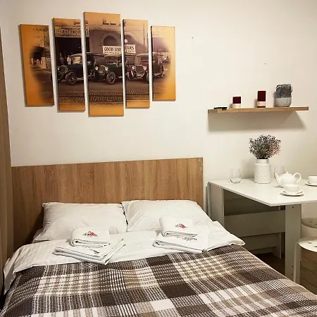 Myfreedom поруч із метро академмістечко Киев